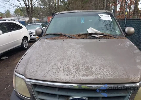 2002 Ford F-150 Lariat/Xlt from USA, damaged, VIN 1FTRW07L42KB79303